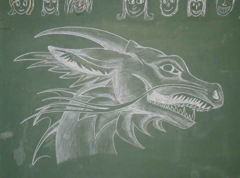 By Azdaracylius
Inspired by a picture I found on DA (Tidal Dragon, by Flowerlark). It's the first time I shade a picture on the board, and I think it is way better than my previous one. Colors are in negative, so the mouth looks a bit strange.
Keywords: head